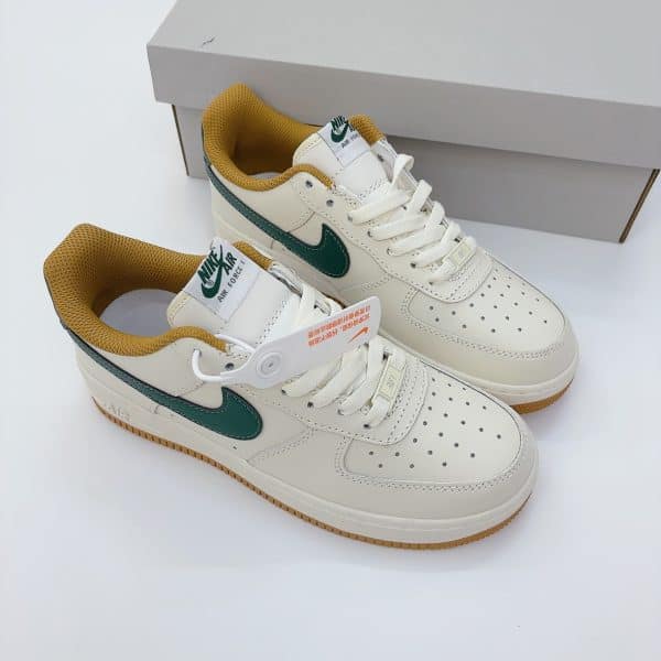 Hand-Crafted AF1 Crèmewit en Beige