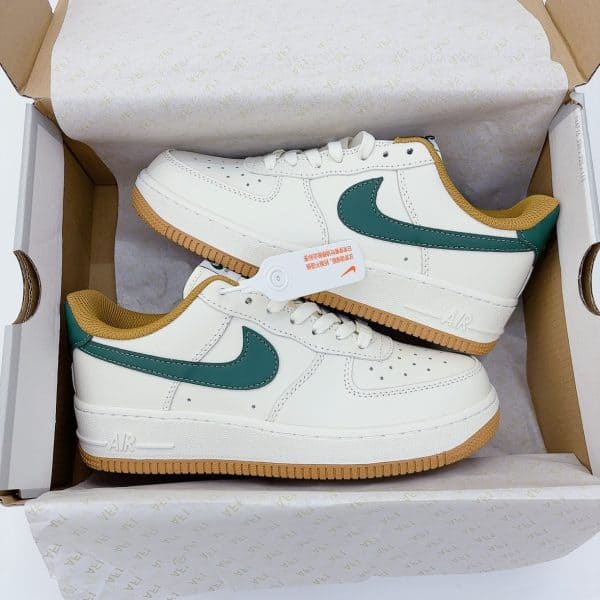 Hand-Crafted AF1 Crèmewit en Beige